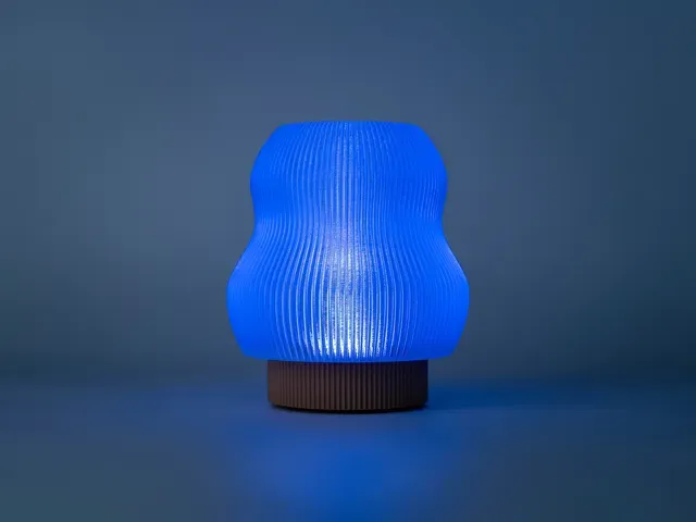 Lampada FUFU – LED RGB Wireless — Фото 6 из 9