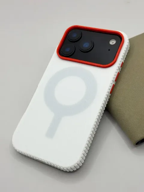 iPhone 17 Pro Zigzag Case Customizable Button — Фото 4 из 4