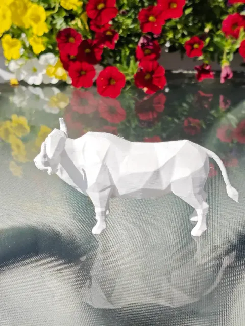 Geometric Low Poly Buffalo Figurine — Image 6 of 9