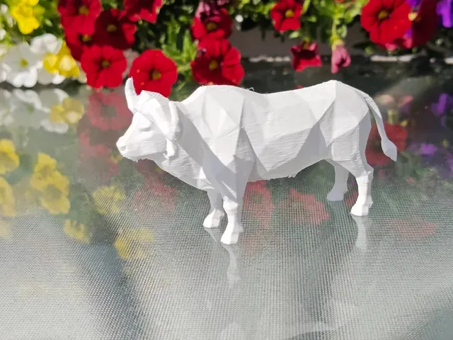 Geometric Low Poly Buffalo Figurine — Image 3 of 9