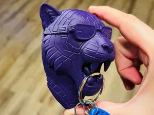 Tiger wall display keychain holder