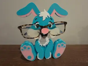 Benny the Bunny – Hoppy Glasses Holder
