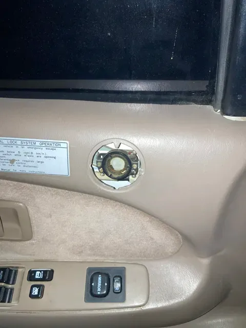 Speaker cover for the 2001 Toyota Tacoma — Image 4 of 6