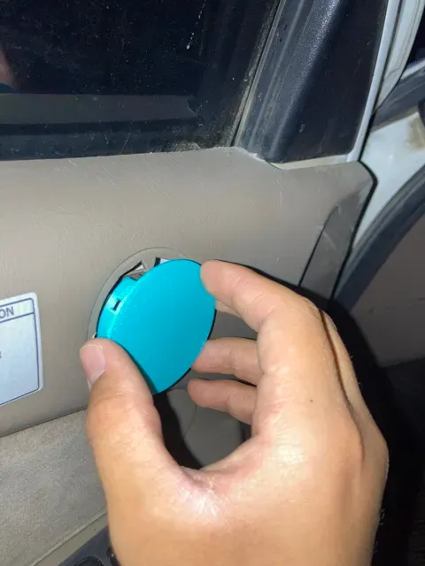 Speaker cover for the 2001 Toyota Tacoma — Image 5 of 6