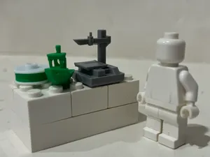 A1 Mini for Brick Minifigures