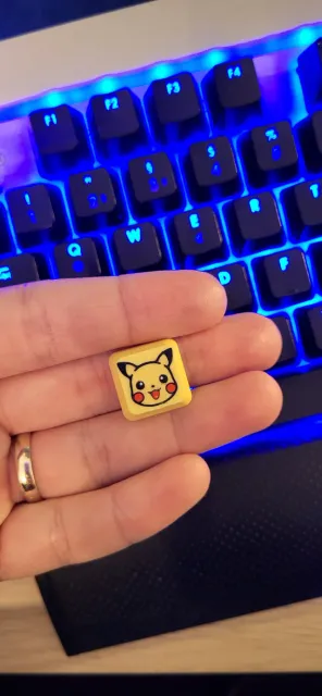 Pikachu Keycap — Фото 2 из 3