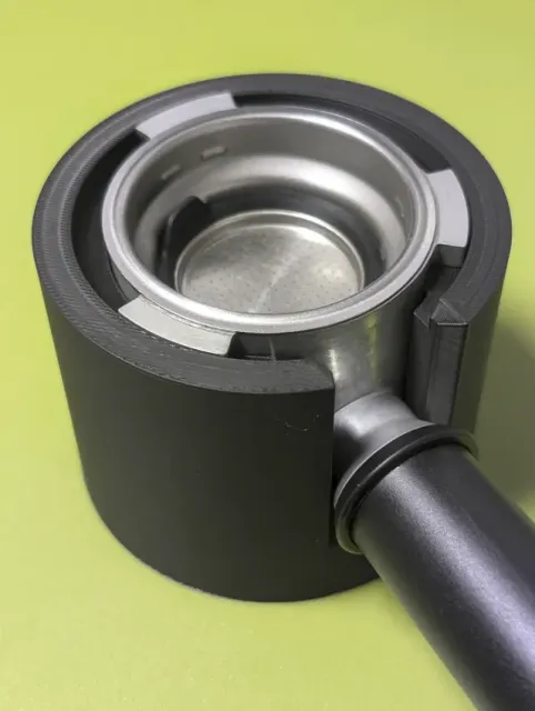 Tamperstation original portafilter DeLonghi Dedica — Image 4 of 6