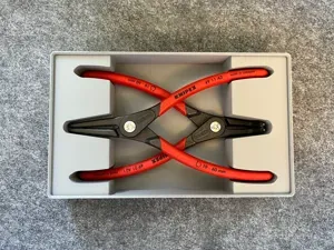 Gridfinity Knipex 4911A2-4921A21 Circlip Pliers