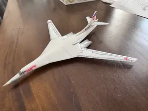Tupolev TU-160 White Swan/Blackjack 1:200, 1:400