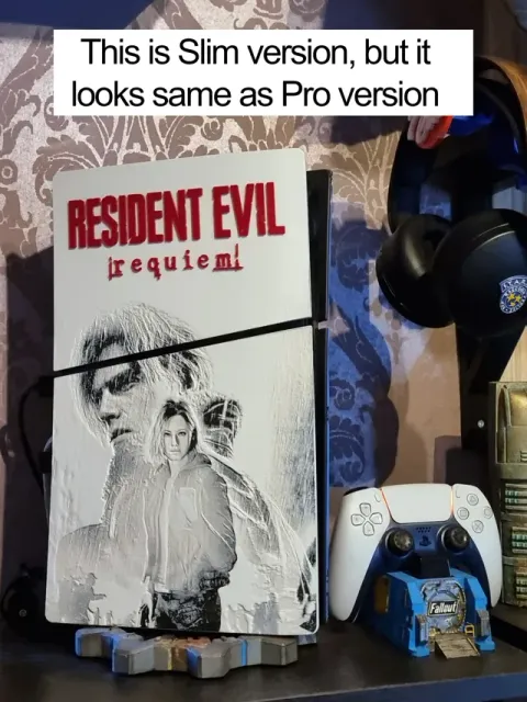 PS5 PRO Plates Resident Evil Requiem Grace & Leon — Фото 3 из 7