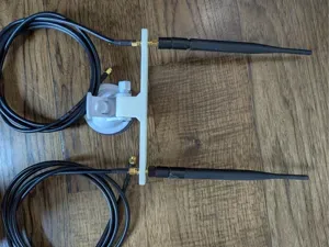 ADS-B / Stratux remote antenna mount