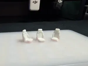 Luxury car seat for 1:64 scale cars / diorama