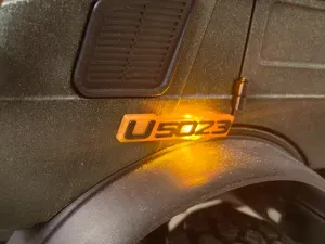 乌尼莫克U5023车头侧面转向灯标识