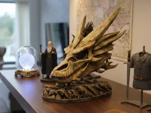 Smaug Drachenschädel + Steinbasis – Herr der Ringe