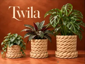 Twila – Twisted Ripple Planter with Drip Tray