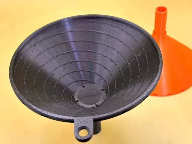 High-Speed Funnel – Rapid Liquid Transfer — Image 12 of 13