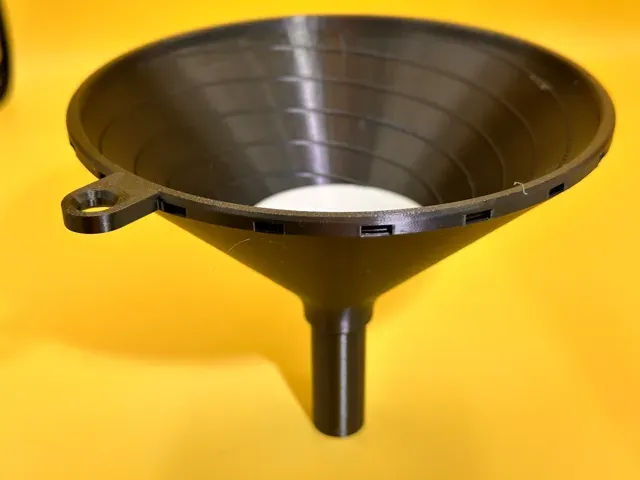 High-Speed Funnel – Rapid Liquid Transfer — Image 13 of 13