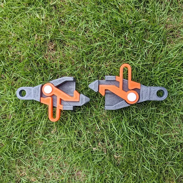 AutoCoupler Model - Dragon Railway — Image 2 of 5