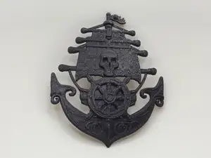 Piraten-Wappen – Wanddeko, Totenkopf & Steuerrad