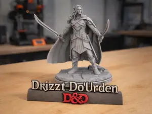 Drizzt Do’Urden – D&D Legendary Dark Elf Miniature