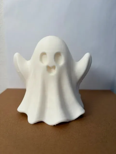 Friendly Little Ghost – Cute Halloween Decor — Фото 2 из 5