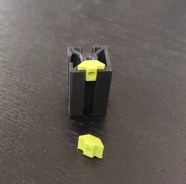 2020 T-Slot Nut M3 / M4 / Double Thread — Image 5 of 5