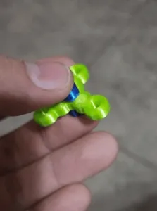 Mini Fidget Spinner - use 12mm long filament piece
