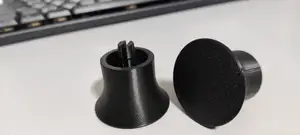 Fractal Design Focus 2 carpet compatible leg