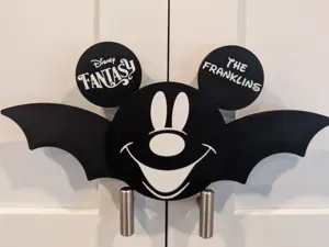 Motorized Mickey Mouse Bat Wings Door Magnet