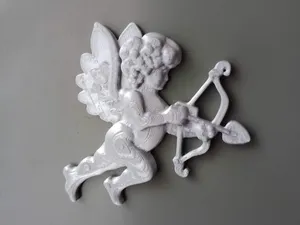 Cupid magnet