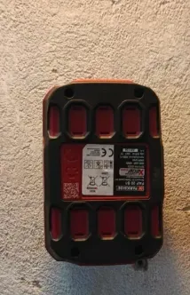 Parkside X20V battery wall mount — Фото 5 из 6