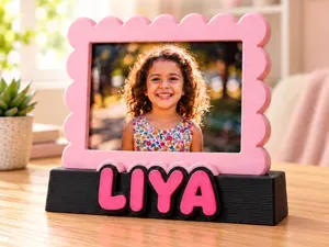 Customizable Photo Frame