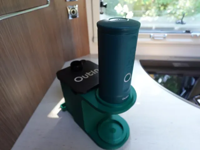 Outin Nano Coffee Maker Stand with Builtin Storage — Фото 7 из 17