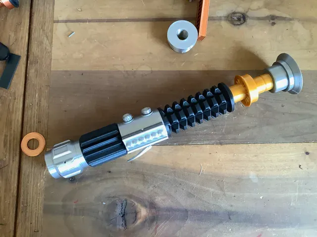 Build Your Own custom Lightsaber — Фото 10 из 12