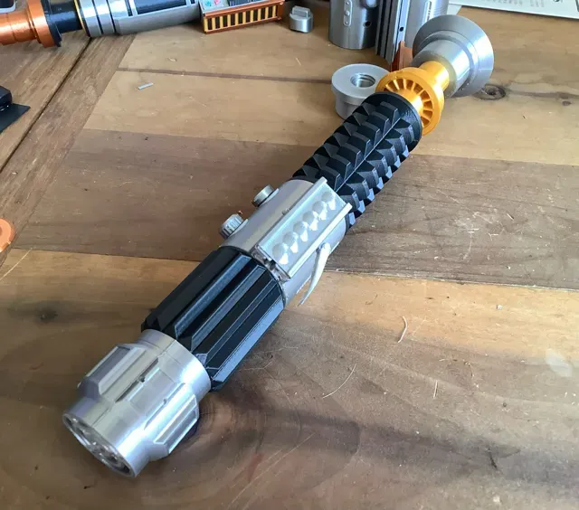 Build Your Own custom Lightsaber — Фото 11 из 12