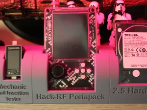 Karlz Docking Bays = HackRF PortaPack
