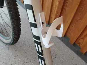 Bike bottle holder