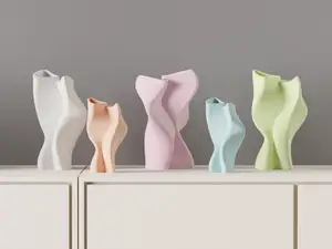Beautiful Vase. Modern Wobble sculpture