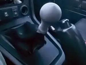 M10 x 1.25 Shift Knob and Retainer
