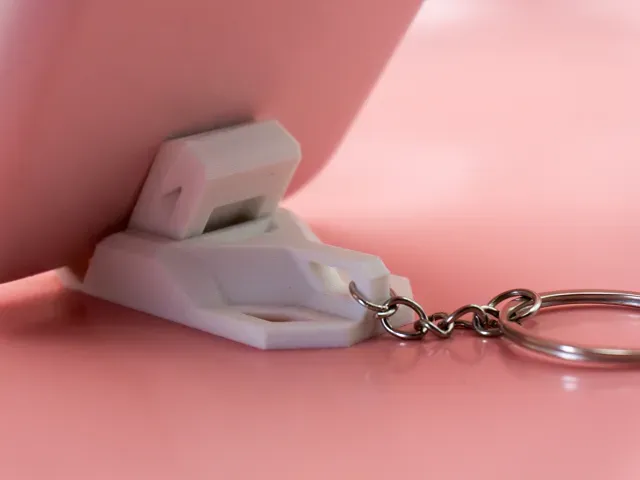 Phone Stand Keyring by Pork3D.com — Фото 2 из 4