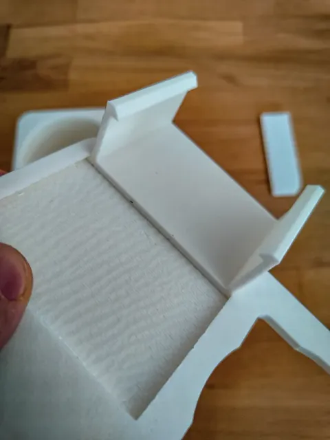 Ikea Poäng Rocking Chair Holder for BabyBottles — Фото 5 из 13