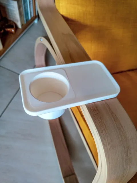 Ikea Poäng Rocking Chair Holder for BabyBottles — Фото 3 из 13