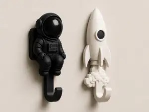 Space Wall Hook Set Astronaut + Rocket