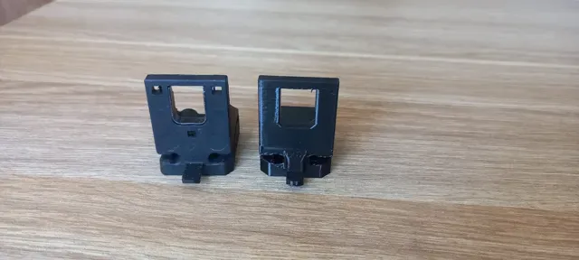 Audi Q5 Headlight Bracket 80A941453 — Image 7 of 10