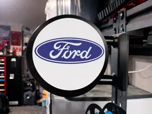 Ford Pub Sign – 2-Sided 3D Printed Garage