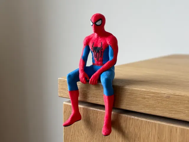 Classic Spider-Man Sitting Shelf Figure