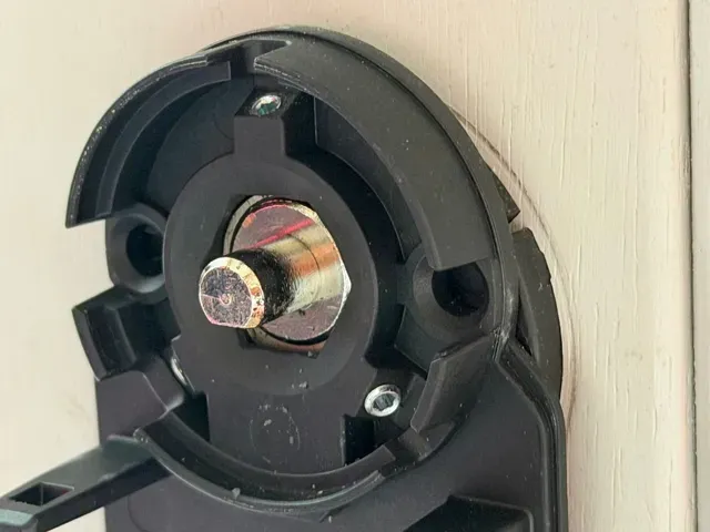 Nuki elektronisches Schloss, Abus Adapter D8 — Image 3 of 6