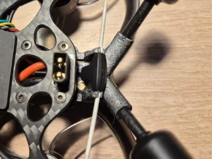 Pavo 25 v2 walksnail avatar pro dual antenna mount
