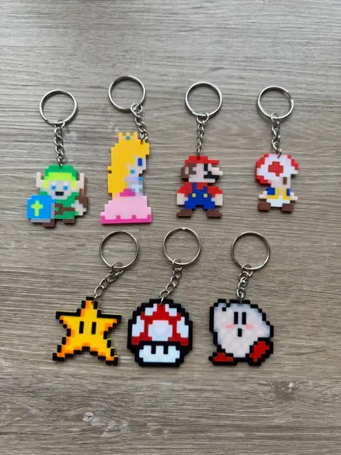 Retro 8 Bit Keychains — Фото 2 из 9