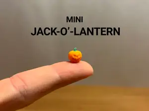 Mini Jack-O’-Lantern
